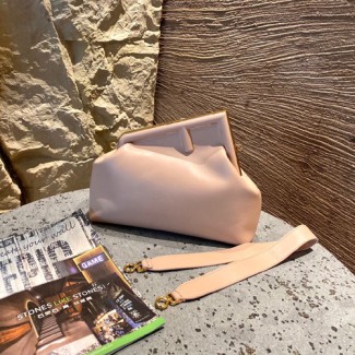 펜디 퍼스트 미디엄 클러치백 숄더백 8BP127 핑크