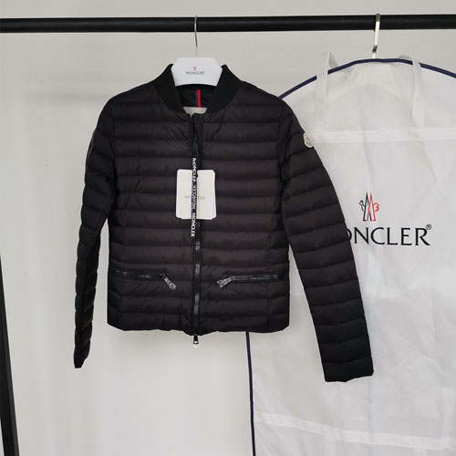 몽클레어 여성용 블렝카 경량패딩 MC3433 블랙