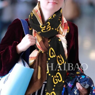 구찌 신상 스카프 G3646