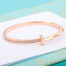 티파니앤코 신상 팔찌 TF2770