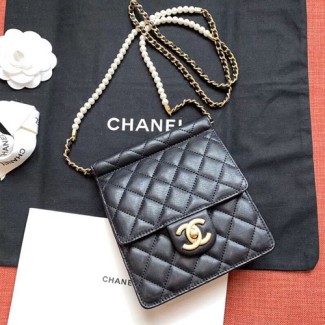 샤넬 신상 진주 플랩백 AS0580 램스킨 블랙