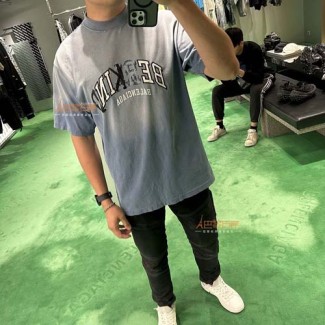 발렌시아가 남여공용 반팔  528804-1