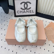 미우미우 여성용 플랫 57283-6