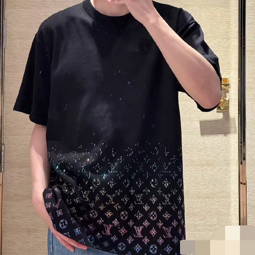 루이비통 남여공용 반팔티 M10441