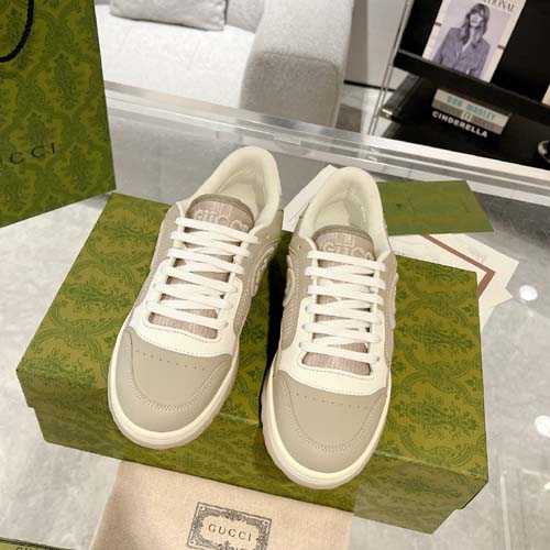 구찌 남여공용 운동화 670499-2