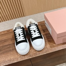 미우미우 여성용 스니커즈  57273-1