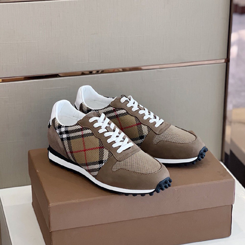 버버리 남성용 스니커즈 B96475-3