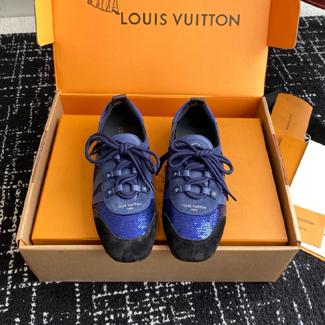 루이비통 여성용 스니커즈  M0579-5