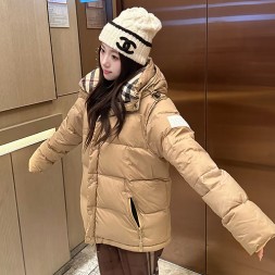 버버리 남여공용 패딩  BR24012 베이지