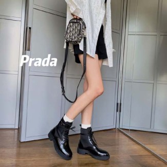 프라다 여성용 앵글부츠 F0865-1