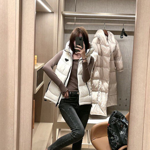 프라다 여성용 패딩조끼 3A436