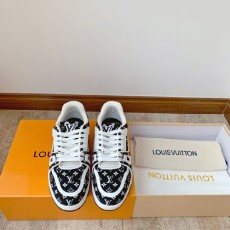 루이비통 남여공용 운동화  M0510-3
