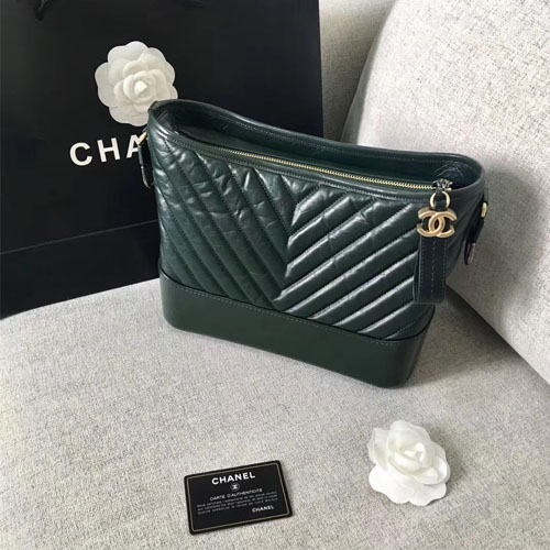 샤넬 신상 가브리엘 미듐 호보백 A93824 그린