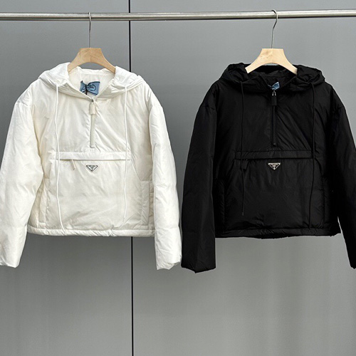 프라다 여성용 자켓  3A526