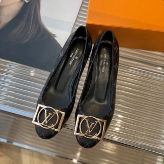 루이비통 여성용 펌프스  M0481-9