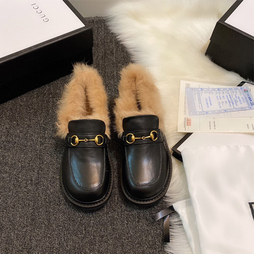 구찌 신상 로퍼 423515 블랙 무광