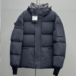 몽클레어 남성용 패딩  MC3683