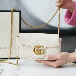 구찌 GG마몽 마틀라세 가죽 수퍼 미니 백 476433 화이트