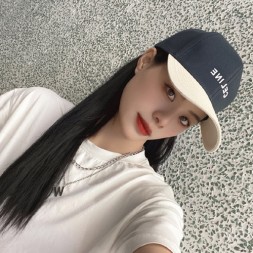 셀린느 신상 모자 183343-2