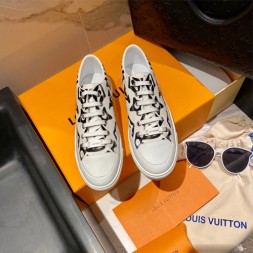 루이비통 여성용 스니커즈 M0366 화이트