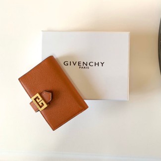 지방시 여성용 신상 GV3 카드지갑 GV2698 브라운