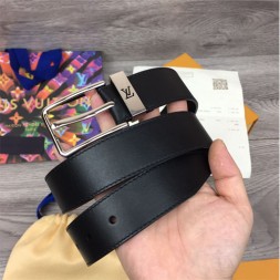 루이비통  신상 벨트 M6002 블랙 은장