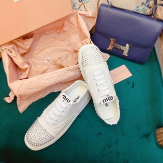 미우미우 신상 스니커즈 57231 화이트