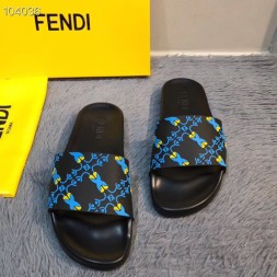 펜디 남여공용 신상 슬리퍼 FD46056