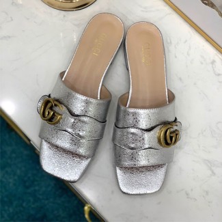 구찌 여성용 신상 슬리퍼 620324 실버