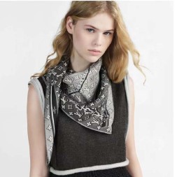 루이비통 신상 스카프  MP2357-3