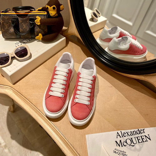 알렉산더 맥퀸  남여공용 스니커즈 586424-4