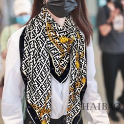 펜디 신상 스카프 FD70231-1