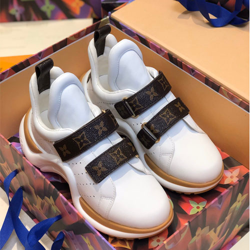 루이비통 여성용 신상 스니커즈 M0321