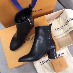 루이비통 신상 쇼트 부츠 M0191 블랙