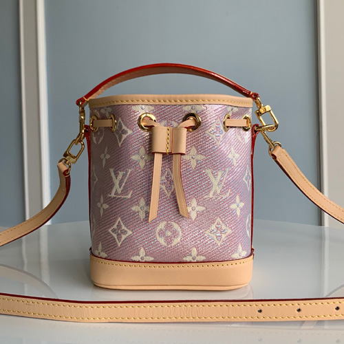 루이비통 나노 노에  M82427