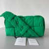 보테가 패딩 테크 카세트 백 628951 그린