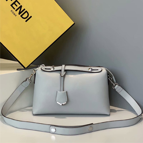 펜디 신상 크로스백 8BH182-9