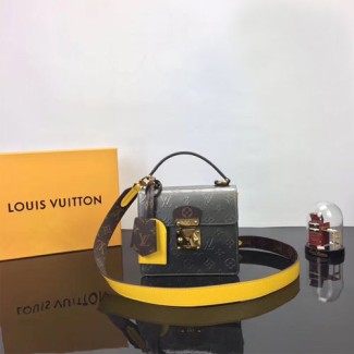 루이비통 스프링 스트리트 M90376