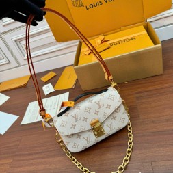 [ VVIP ]루이비통 포쉐트 메티스 이스트 M46914