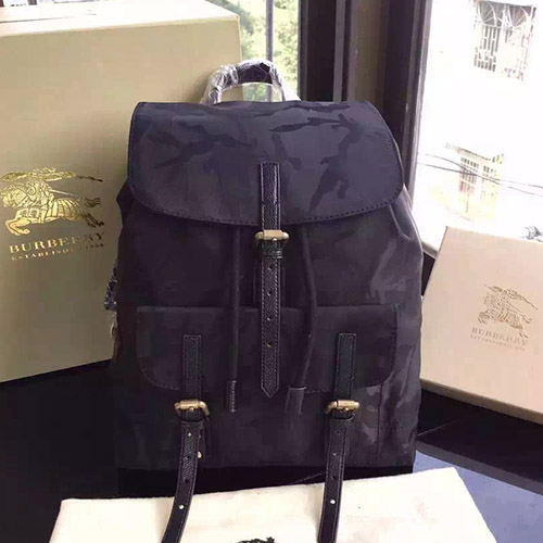 버버리 백팩 BB1155004
