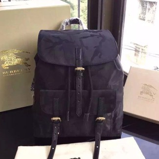 버버리 백팩 BB1155004