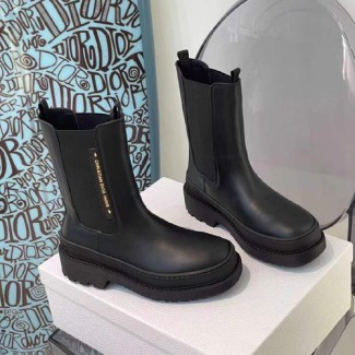 디올 여성용 앵글부츠 KD0657