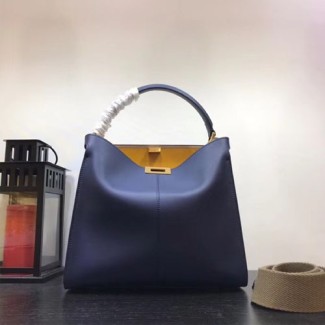 펜디 레귤러 피카부 X-라이트 8BN310 네이비