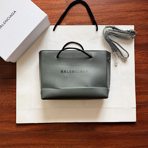 발렌시아가 미듐 쇼핑 토트백 382L68 그레이