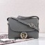 구찌 스몰 가죽 숄더백 ‎589474 그레이