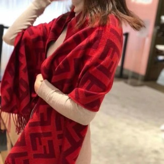 펜디 신상 스카프 FD70247-2