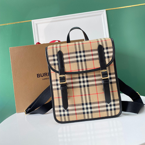 버버리 남여공용 신상 백팩 80491100-17