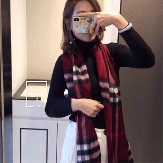버버리 신상 스카프 BB3619