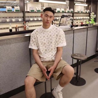 루이비통 남여공용 반팔 M10255