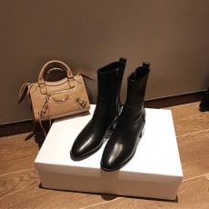 디올 여성용 앵글부츠 KDI628 블랙